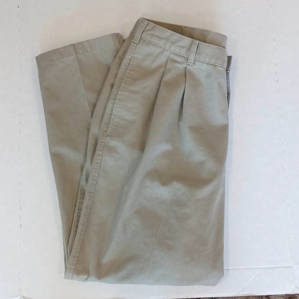 Farah  men's dress pants size 38-32 tan color